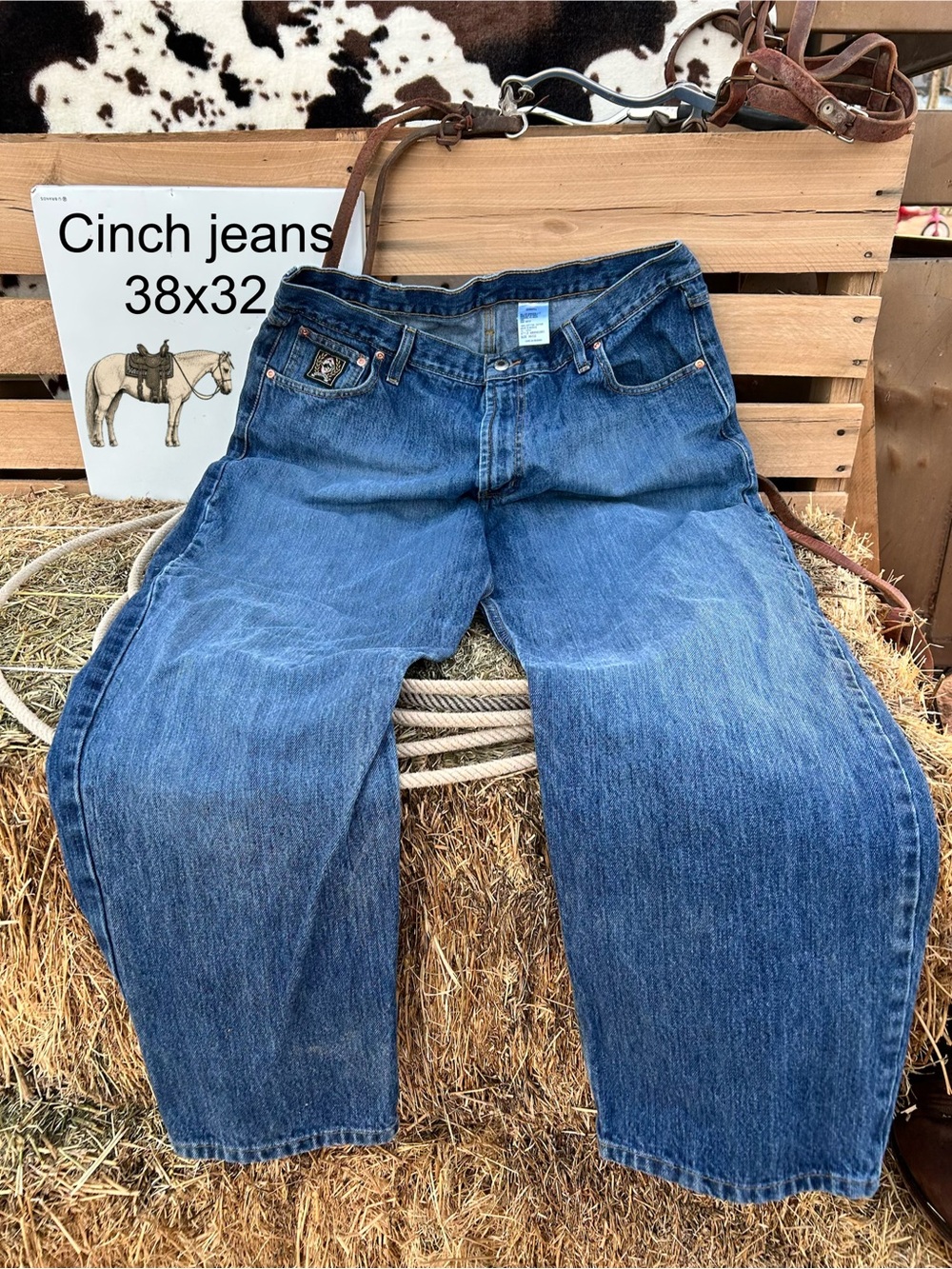 Cinch Men’s Relaxed black label Jeans 38x32